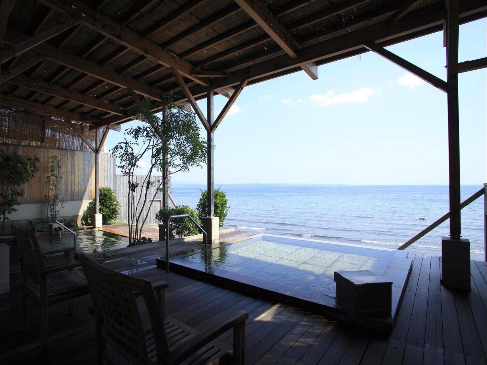 Amane Resort Seikai Beppu Exteriér fotografie View of the beach from the restaurant
